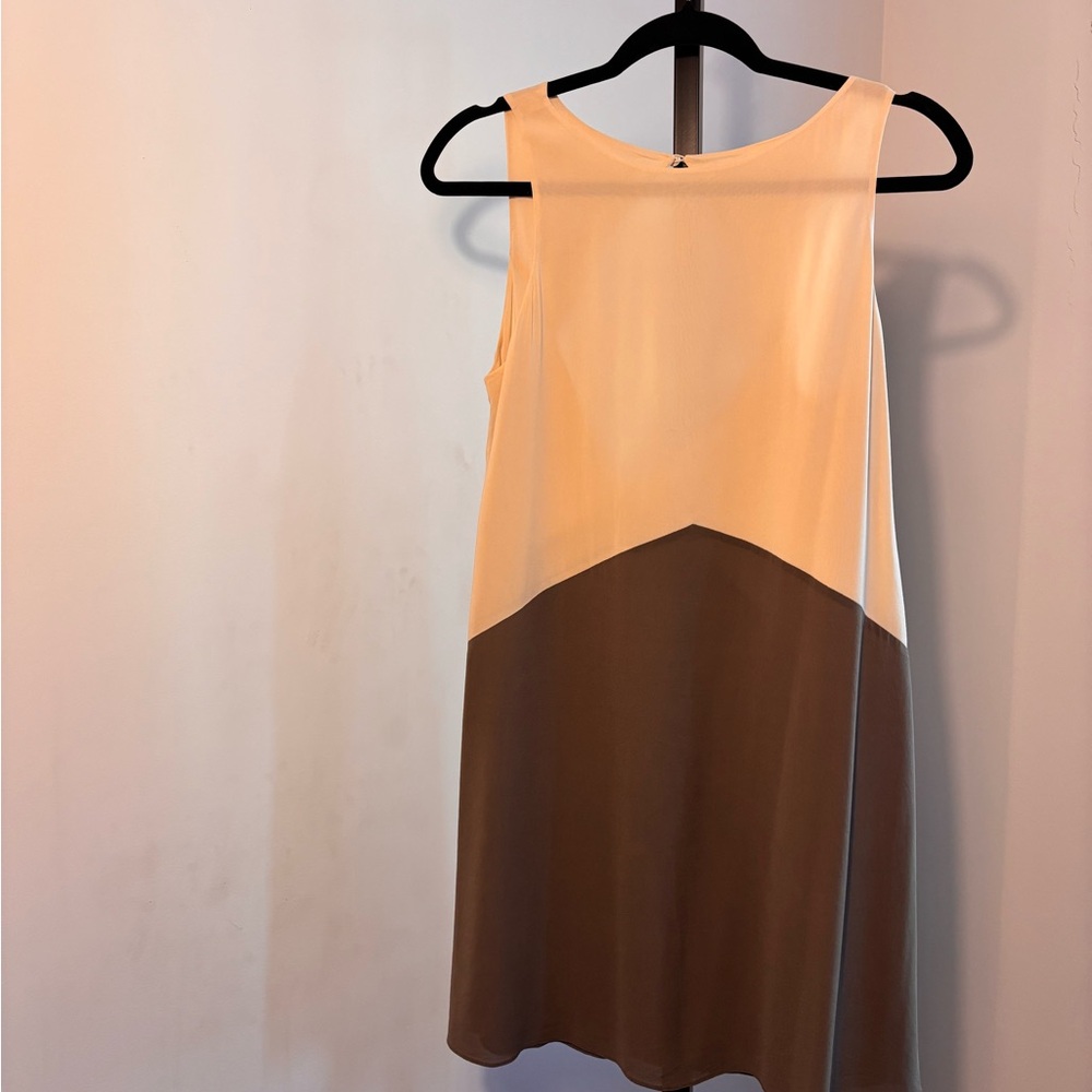 Alice + Olivia Cream and Brown Colorblock Sleeveless Dress